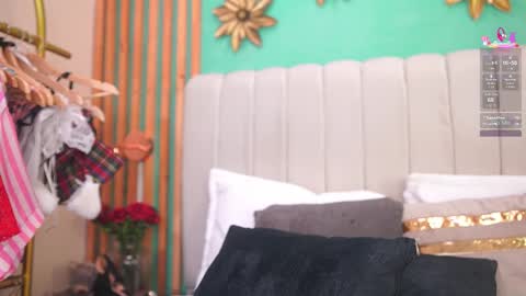 Snapshot of katlyn_martins chatting on December 13, 2025, 7:53 pm K A T L Y N online show from December 13, 2025, 7:53 pm