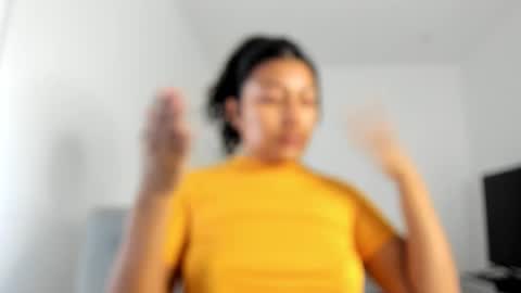 Follow me on instagram and twitter as correaktnees online show from October 27, 2025, 6:50 am