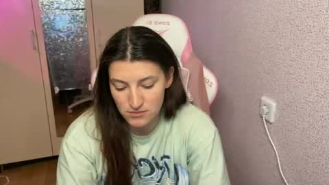  naked in pvt show 100 tk online show from April 28, 2026, 5:40 pm