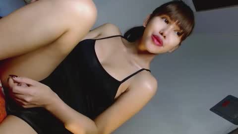 katrina_foxxx online show from May 27, 2026, 9:50 am