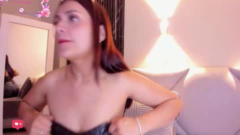 Keyla online show from March 28, 2026, 7:02 pm