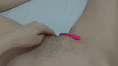 Snapshot of katrinna_arinna chatting on January 10, 2025, 8:04 pm katrina dont forget to give me thumbs up online show from January 10, 2025, 8:04 pm