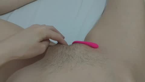 Snapshot of katrinna_arinna chatting on January 11, 2025, 6:44 pm katrina dont forget to give me thumbs up online show from January 11, 2025, 6:44 pm