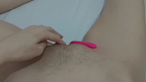 Snapshot of katrinna_arinna chatting on January 14, 2025, 3:11 am katrina dont forget to give me thumbs up online show from January 14, 2025, 3:11 am