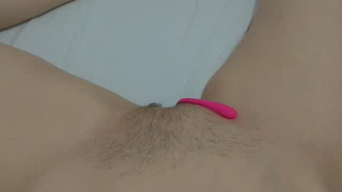 Snapshot of katrinna_arinna chatting on January 15, 2025, 11:32 am katrina dont forget to give me thumbs up online show from January 15, 2025, 11:32 am