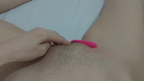 Snapshot of katrinna_arinna chatting on January 17, 2025, 6:26 am katrina dont forget to give me thumbs up online show from January 17, 2025, 6:26 am