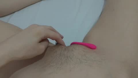 Snapshot of katrinna_arinna chatting on January 22, 2025, 12:38 am katrina dont forget to give me thumbs up online show from January 22, 2025, 12:38 am