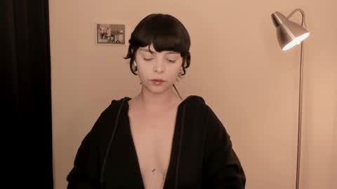 Snapshot of katsurotaro chatting on December 3, 2025, 8:51 pm katsuro online show from December 3, 2025, 8:51 pm