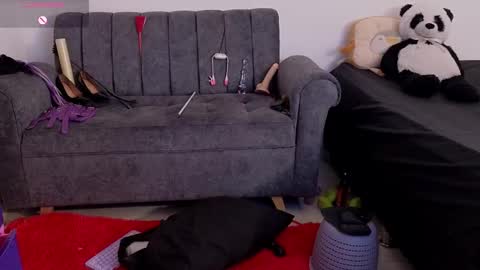 Katt  online show from February 21, 2025, 2:27 pm