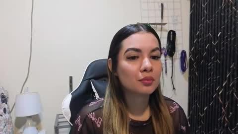 Snapshot of katt_bdsm chatting on April 20, 2026, 6:31 pm Katt online show from April 20, 2026, 6:31 pm