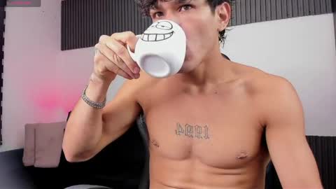 katha  Ray  Independient Model online show from April 8, 2026, 12:49 pm