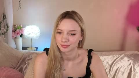 Snapshot of katt_yy chatting on May 20, 2026, 5:13 am katt_yy online show from May 20, 2026, 5:13 am