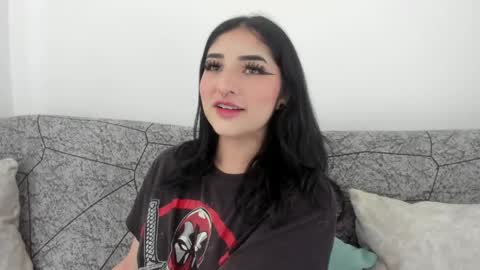 Kat  online show from May 31, 2026, 8:10 pm