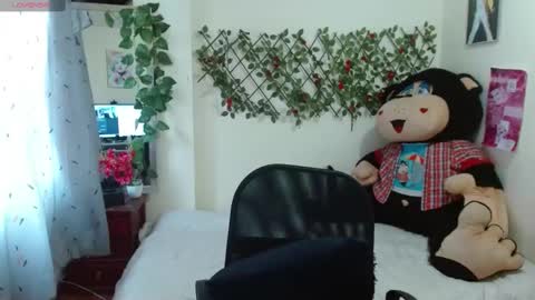 Katy online show from February 16, 2025, 9:48 pm