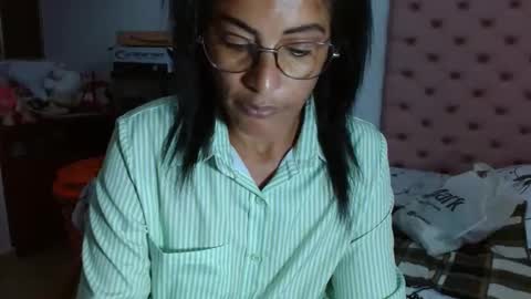 KattleyaGrey online show from March 6, 2025, 12:43 am