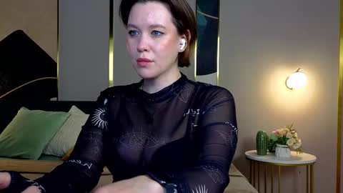 Goddess Katy            VACATION  online show from October 1, 2025, 1:11 am