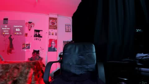 kattx   independent model online show from May 31, 2026, 3:04 am