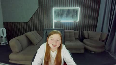 Katty online show from November 11, 2025, 7:08 am