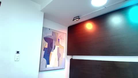 katty_rounds online show from December 3, 2025, 12:36 pm