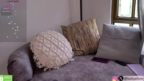 Snapshot of kattyallure chatting on December 6, 2024, 9:35 pm Katty online show from December 6, 2024, 9:35 pm