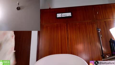 Snapshot of kattyallure chatting on January 28, 2025, 6:39 pm Katty online show from January 28, 2025, 6:39 pm