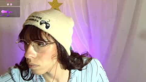 Snapshot of kattycat_ chatting on December 17, 2025, 5:02 am kattycat_ online show from December 17, 2025, 5:02 am