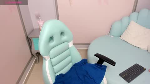 Snapshot of kattycurvy4u chatting on January 30, 2025, 6:21 pm katty online show from January 30, 2025, 6:21 pm