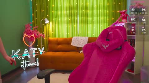 Katy      -    online show from February 21, 2025, 5:46 am