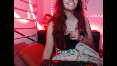 Katy online show from December 17, 2025, 5:35 am