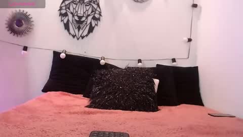 Katy Van online show from February 3, 2025, 9:30 am