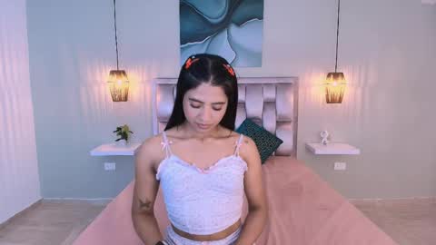 Snapshot of katya_rogerss chatting on May 3, 2026, 11:33 pm katya online show from May 3, 2026, 11:33 pm