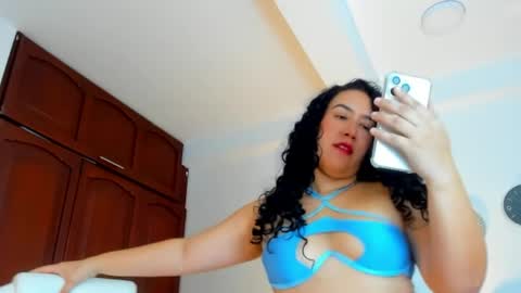 Snapshot of katyajhonss chatting on April 20, 2026, 10:11 pm KATYAJHONSS online show from April 20, 2026, 10:11 pm