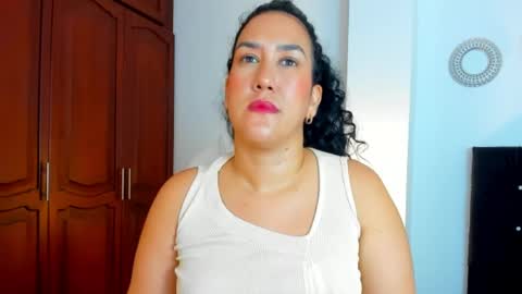 Snapshot of katyajhonss chatting on April 28, 2026, 9:53 pm KATYAJHONSS online show from April 28, 2026, 9:53 pm