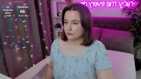 Kate online show from October 23, 2025, 5:07 am