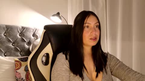 Snapshot of katybelladonna chatting on February 18, 2026, 2:40 am KATY online show from February 18, 2026, 2:40 am