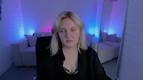 Katy online show from April 18, 2026, 5:44 am