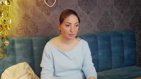 Snapshot of katylinee chatting on March 26, 2026, 2:11 pm Katyline online show from March 26, 2026, 2:11 pm