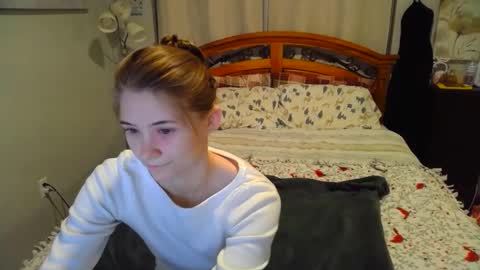 Snapshot of katynowhere chatting on January 3, 2025, 2:43 am Katy online show from January 3, 2025, 2:43 am