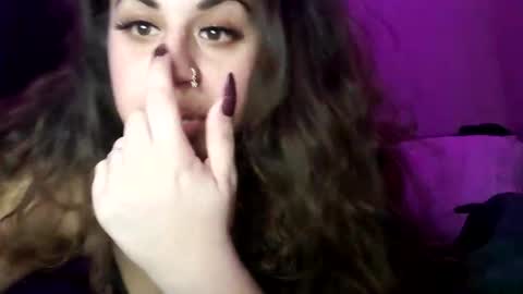 Snapshot of kaurn0ir chatting on February 8, 2025, 12:28 am Kaur Noir online show from February 8, 2025, 12:28 am