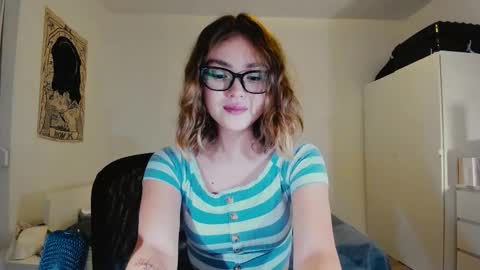kawa_ka online show from October 25, 2025, 12:07 am