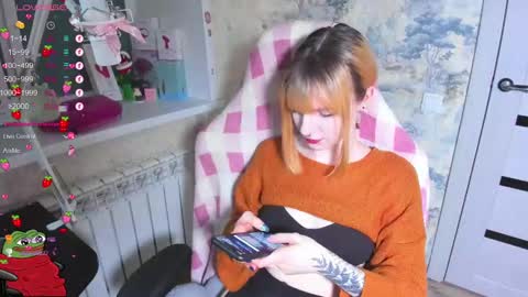 Snapshot of kawaii_power_uwu chatting on February 21, 2025, 1:33 pm Kira-chan  online show from February 21, 2025, 1:33 pm