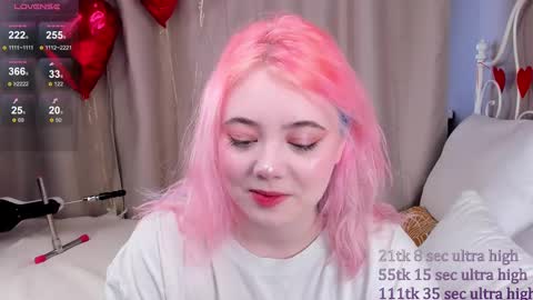 Yuki  online show from February 13, 2025, 8:38 am