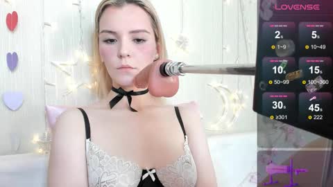 Snapshot of kaya_devis chatting on October 17, 2025, 5:21 am KAYA online show from October 17, 2025, 5:21 am