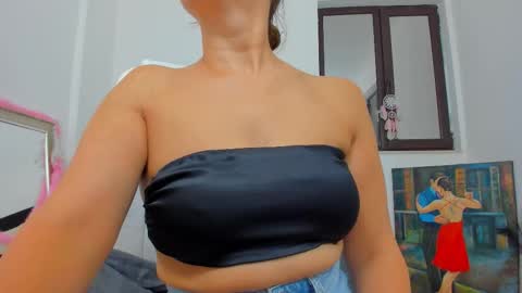 Snapshot of kaya_kiss chatting on September 13, 2025, 3:28 am Kaya online show from September 13, 2025, 3:28 am