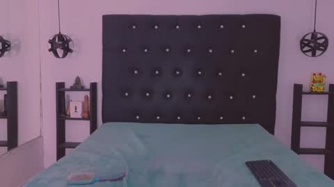 Cattleya stone online show from January 30, 2025, 9:47 am