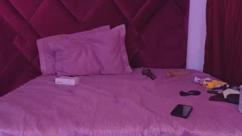 Cattleya stone online show from January 9, 2026, 7:04 pm