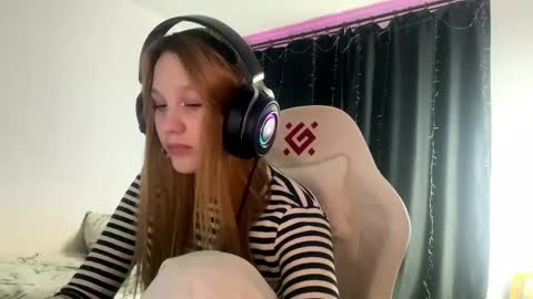 Amia online show from April 17, 2026, 6:55 pm