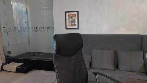 KaydenDrew online show from April 9, 2026, 4:45 am