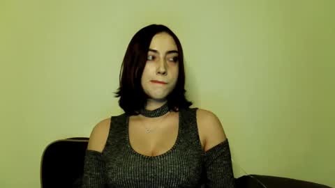 Snapshot of kaylabeautykiss chatting on December 16, 2025, 7:19 pm kayla online show from December 16, 2025, 7:19 pm