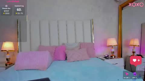 Snapshot of kayladavies_ chatting on June 25, 2026, 9:19 pm kayladavies_ online show from June 25, 2026, 9:19 pm